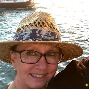 Meet your Posher, Kathy